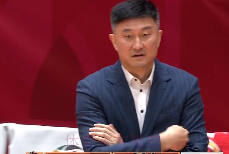 广东3消息！杜锋深夜发声，焦泊乔被辽篮球迷辱骂，朱芳雨买断王少杰